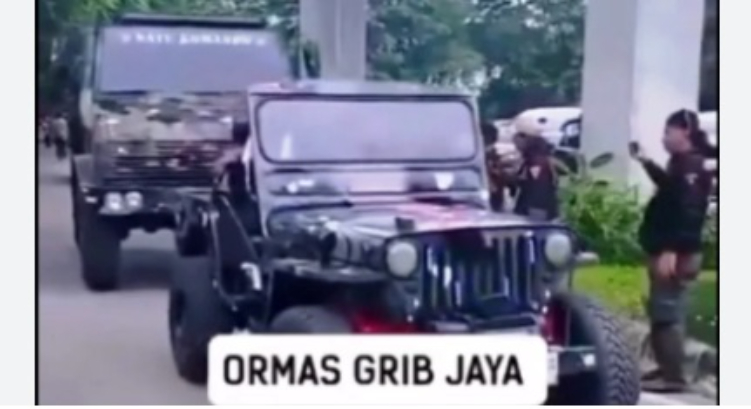 Viral kendaraan ormas GRIB Jaya mirip kendaraan TNI