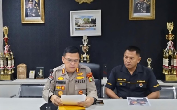 Kepala Sub Bidang Penerangan Masyarakat Polda Metro Jaya, Ajun Komisaris Besar Polisi Reonald Simanjuntak saat ditemui di Jakarta, Senin (12/5/2025).