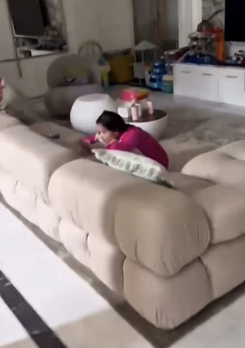 NYELENEH: Video lucu Gigi dilaporkan sang anak, Rafathar, ke Gubernur Jabar, Kang Dedi, agar dikirim ke barak militer