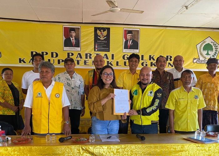 DUKUNGAN : Rapat Pleno yang digelar pada Rabu (14/5/2025) secara aklamasi.