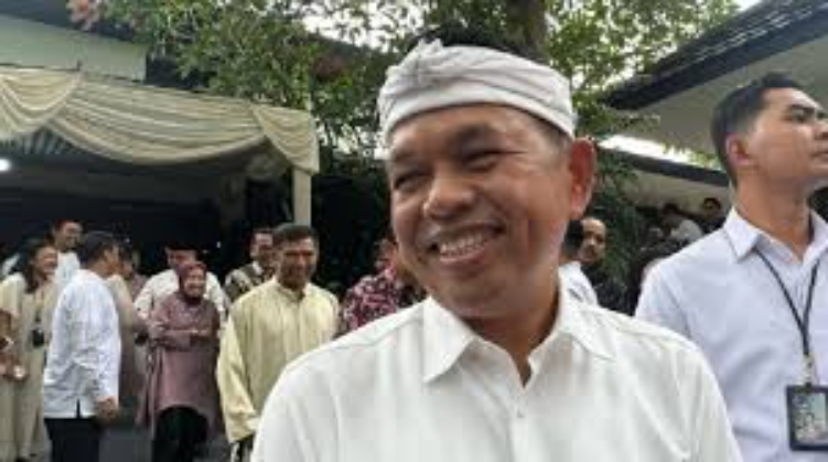 Kang Dedi Bakal Kirim Siswa Gemulai ke Barak Militer