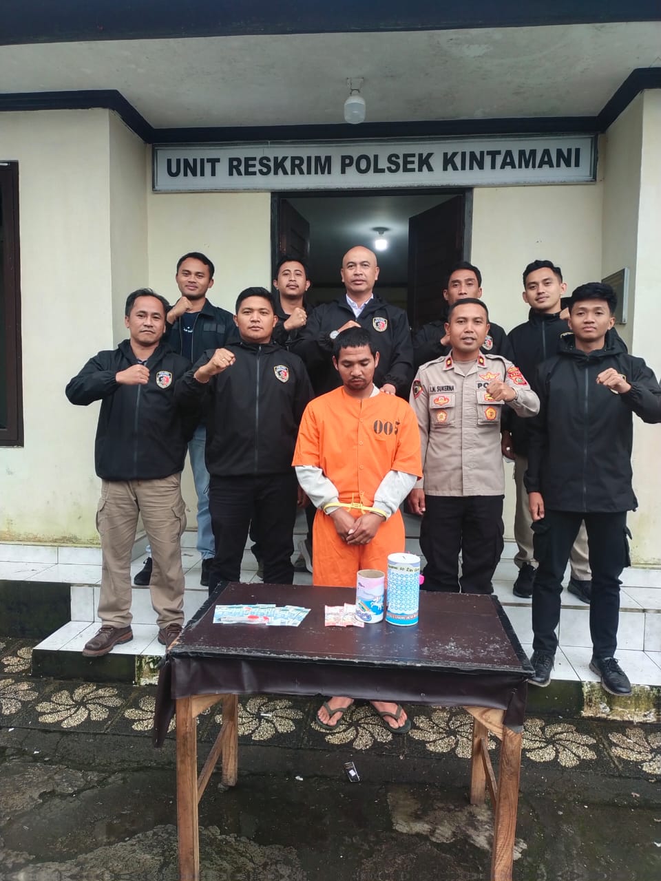 Polsek Kintamani menangkap pelaku pencuri celengan berinisial IMA,28.
