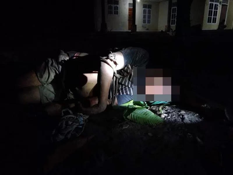 TEWAS: Terduga pelaku curat yang tewas setelah dihajar massa di Kampung Lubuk Tilan, Kecamatan Dayun, Kabupaten Siak, Ahad (18/5/2025).