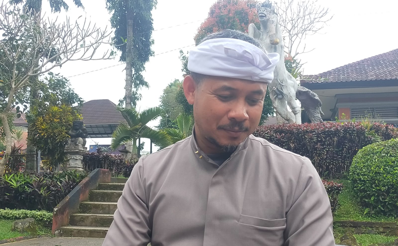 Kepala SMAN 2 Bangli I Gede Kariawan.