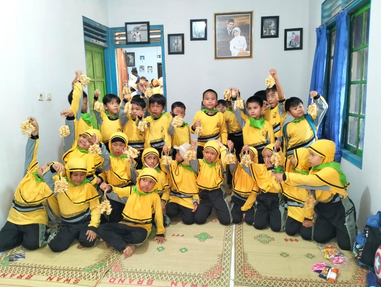 BRI Dorong Usaha Camilan Menjadi Produk Oleh-Oleh Unggulan