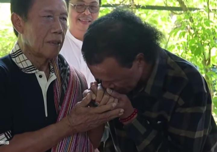 Sambil Cium Tangan, Ketua GRIB Jaya Hercules Minta Maaf ke Jenderal (Purn) Sutiyoso