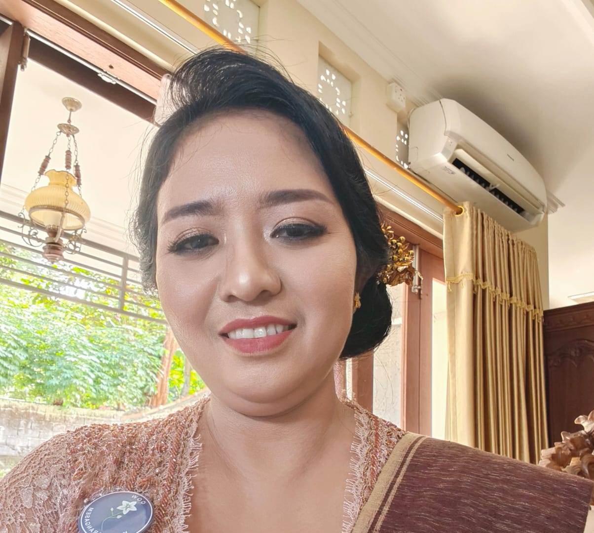Ny Anggreni Pandu Lagosa