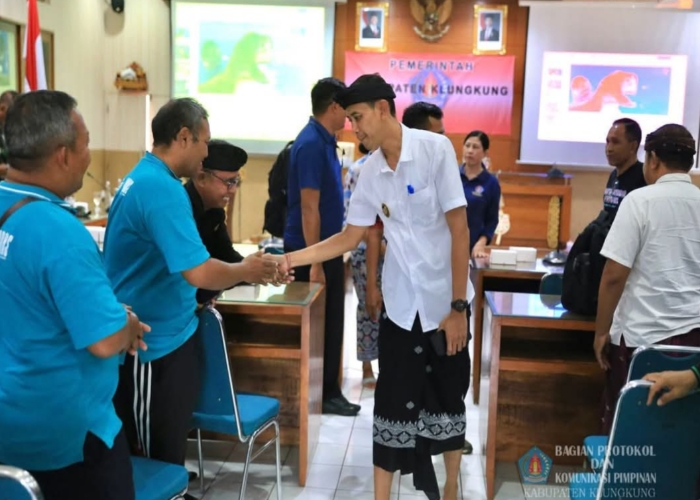 SATGAS : Rapat pembentukan satgas berlangsung di Ruang Rapat Praja Mandala, Kantor Bupati Klungkung, Kamis (5/6/2025).