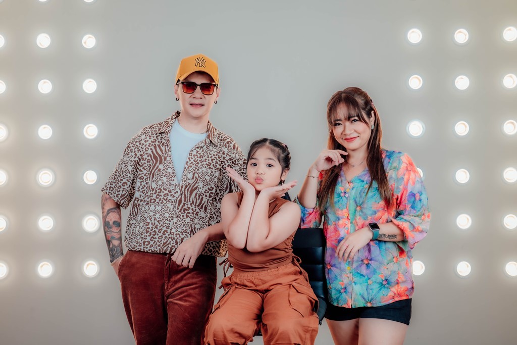 I Komang Rayendra Umbara &ldquo;Mr. Rayen&rdquo;, Ni Komang Verly Wajrayena dan Ni Made Ana Dwipayanti