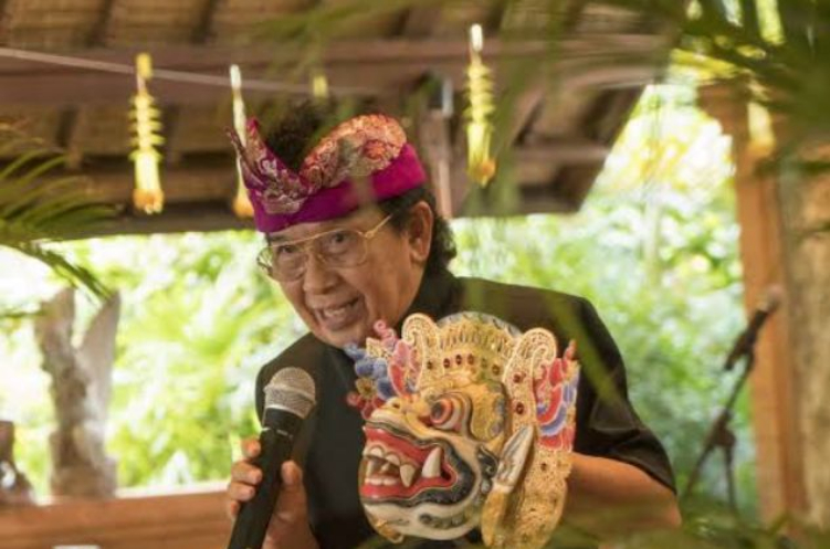 Prof. I Made Bandem Raih Penghargaan Internasional