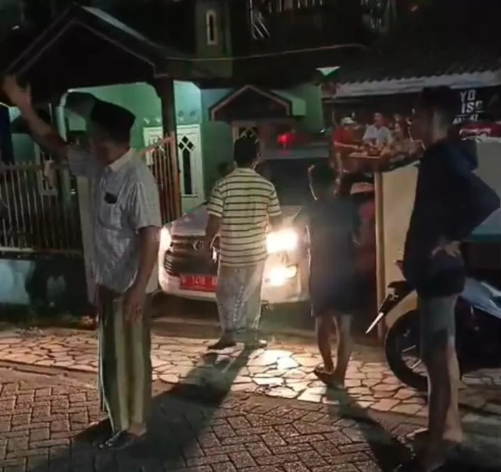 Sundisiyah,72, lansia warga Dusun Bulu Loar, Desa Bululanjang, meninggal dunia setelah ditabrak sepeda motor saat hendak menyeberang jalan.