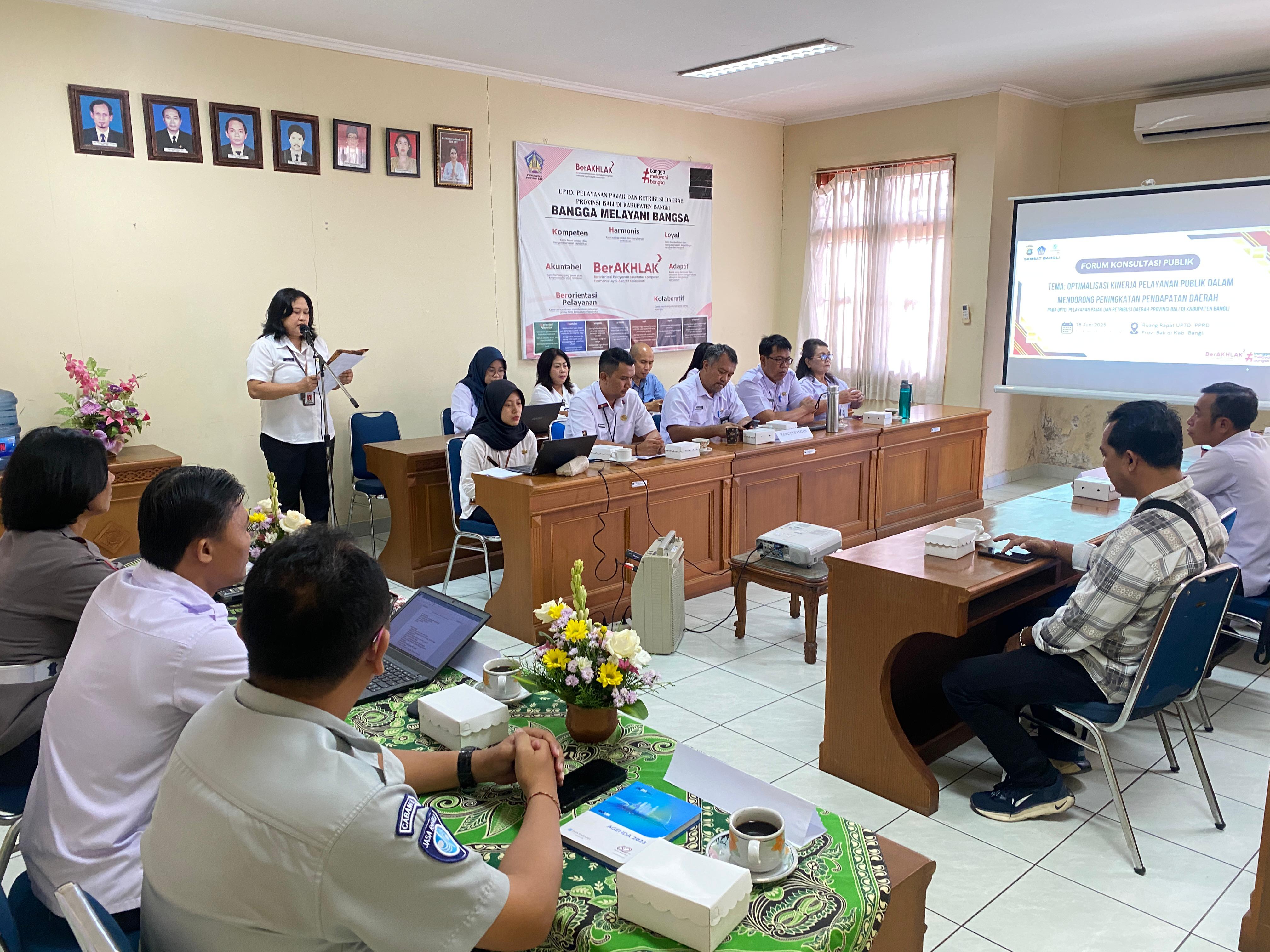 UPTD Samsat Bangli melaksanakan Forum Konsultasi Publik, Rabu (18/6/2025).