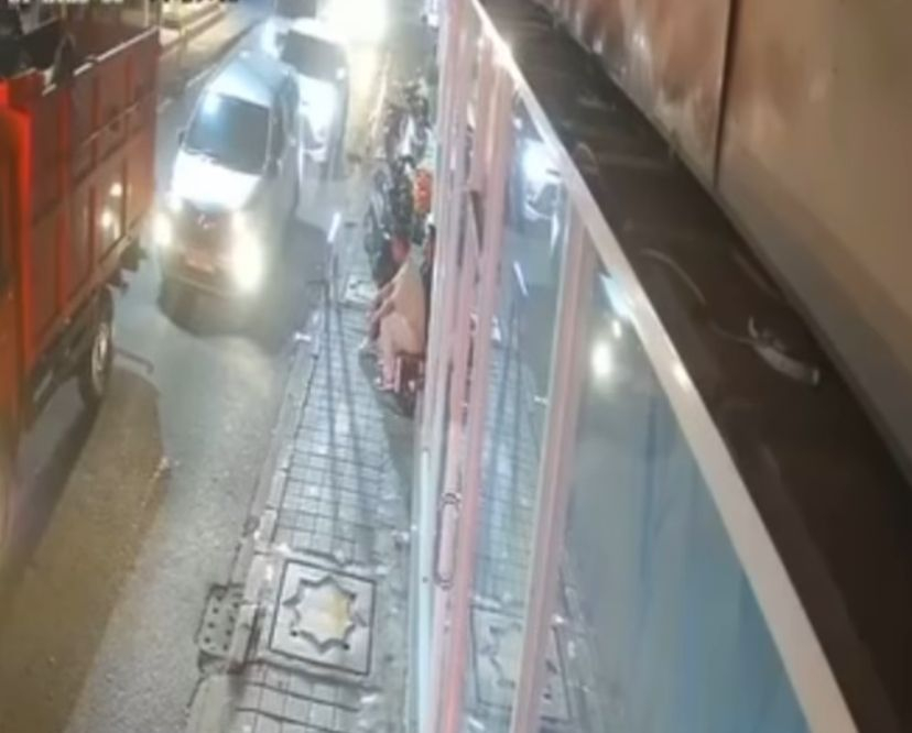 Aksi Pencurian Motor di Jl. Kayu Aya Seminyak Terekam CCTV