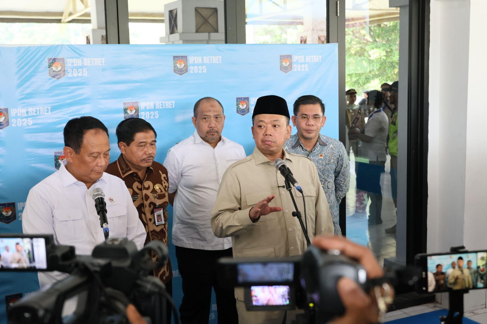 Menteri Nusron Ajak Kepala Daerah Sosialisasikan Pemasangan Tanda Batas Tanah