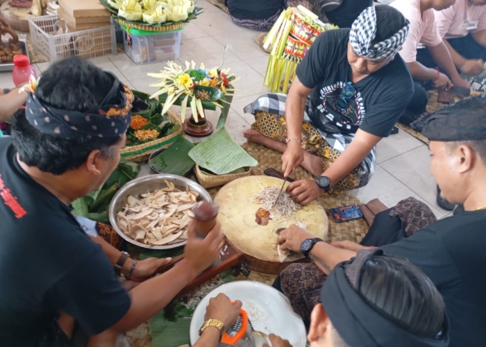 UNIK : Parade Ngelawar se-Bali yang diinisiasi anggota DPR RI I Nyoman Parta, Minggu (29/6/2026).