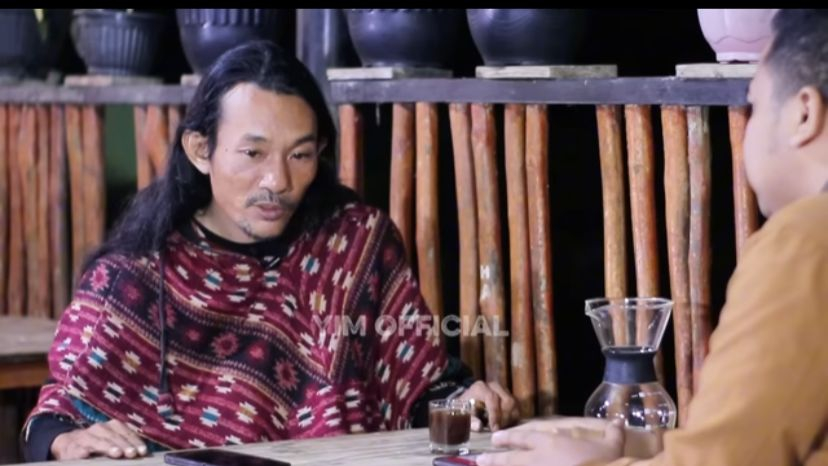 Agam Rinjani dan Tim Tidur Miring 45 Derajat di Tebing Rinjani demi Amankan Jenazah Juliana