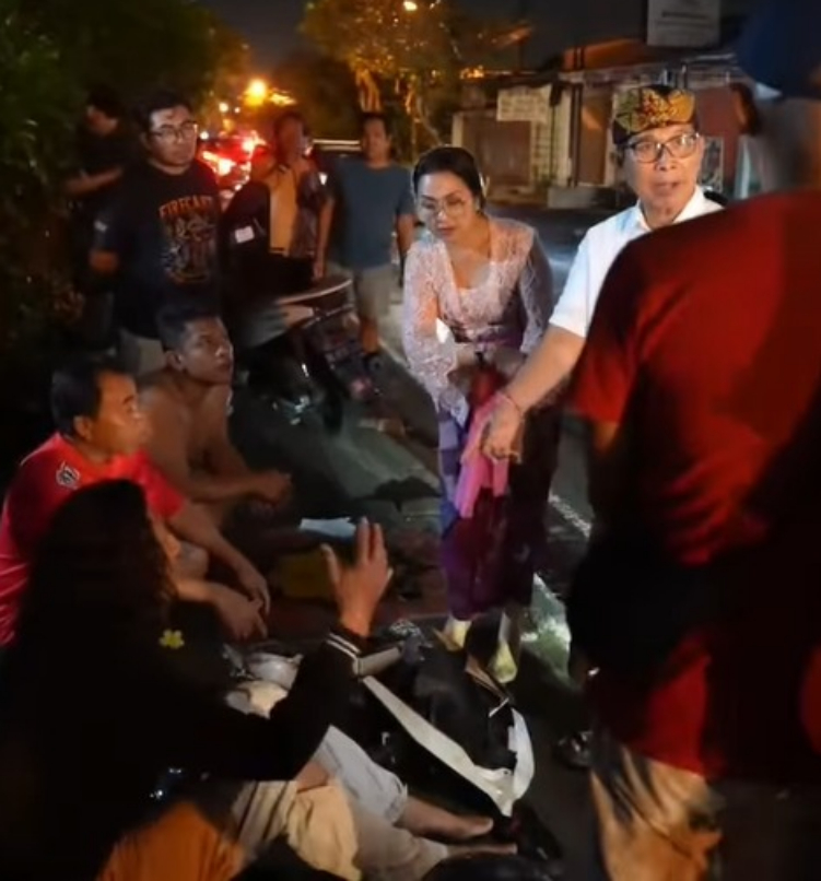 Respons Cepat Bupati Badung I Wayan Adi Arnawa Bantu Korban Kecelakaan, Tuai Pujian Warganet