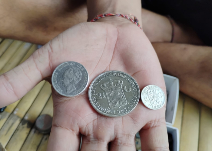 Sejumlah koin kuni koleksi Kadek Oka.