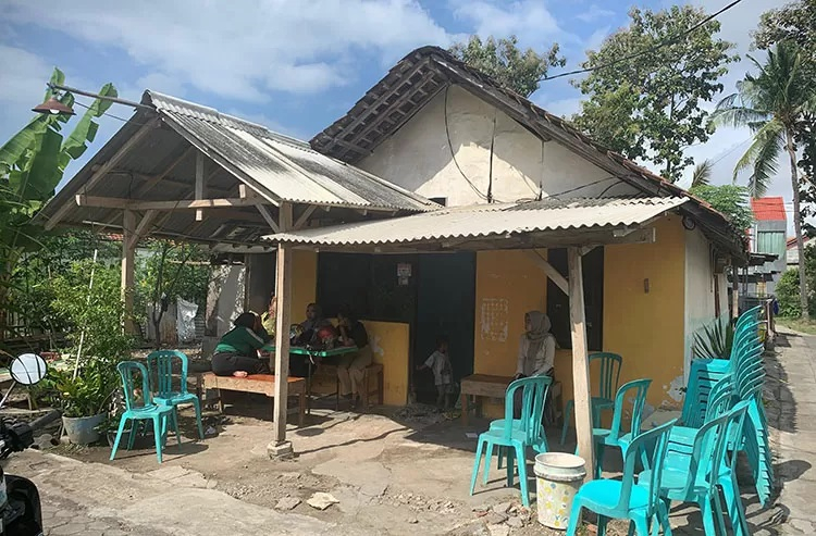 Suasana duka menyelimuti rumah Elok Rumantini
