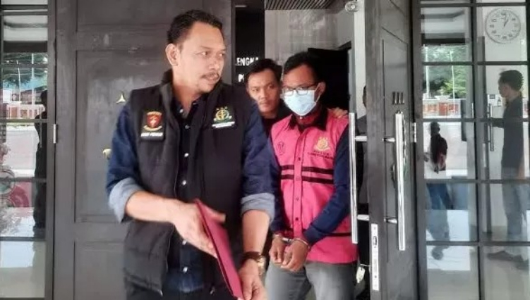 Sekdes Cipaku Majalengka Ditahan Usai Tilep Ratusan Juta Dana Desa