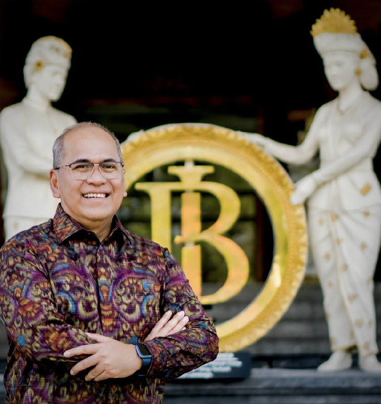 INFLASI: Kepala Perwakilan Bank Indonesia Provinsi Bali, Erwin Soeriadimadja