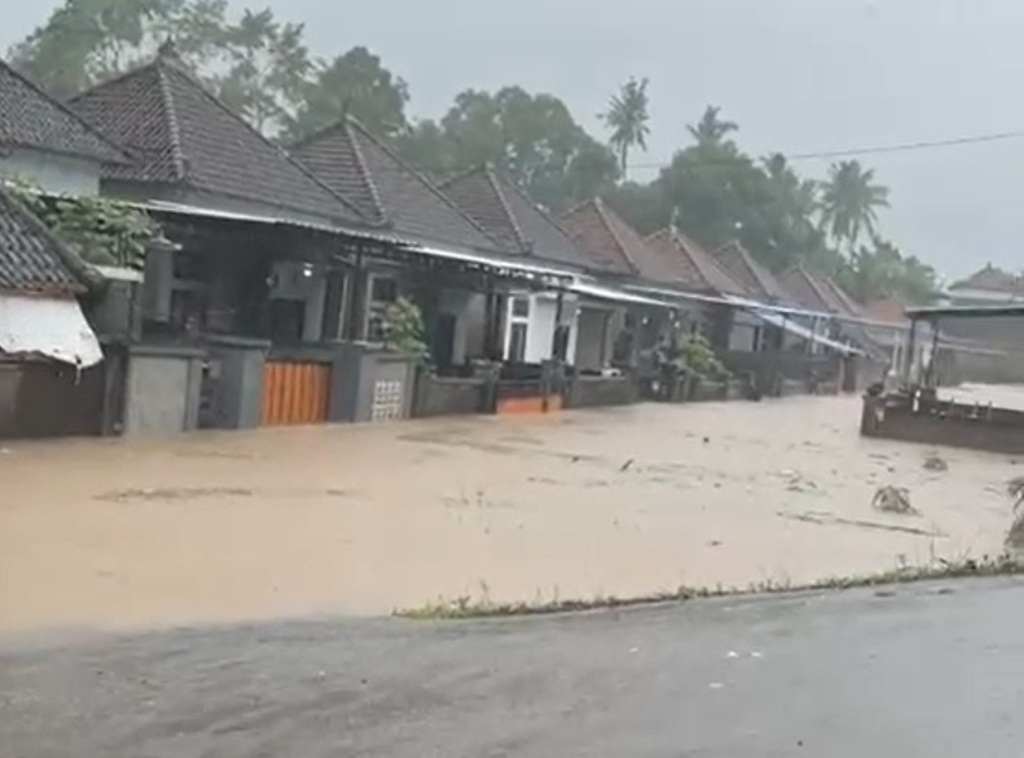 Salah satu titik banjir di Kabupaten Jembrana