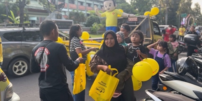 Maxim adalah perusahaan transportasi daring yang telah hadir di Indonesia sejak tahun 2018. Kini, layanan Maxim tersedia di lebih dari 350 kota di seluruh Indonesia, dan terus memperluas jangkauan dem