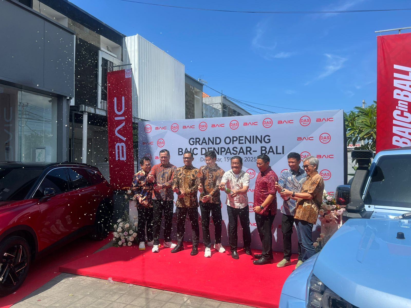 BAIC Indonesia melalui PT JIO Distribusi Indonesia bersama PT DAS Indonesia Bali resmi membuka dealer BAIC ke-11 di Denpasar, Bali.