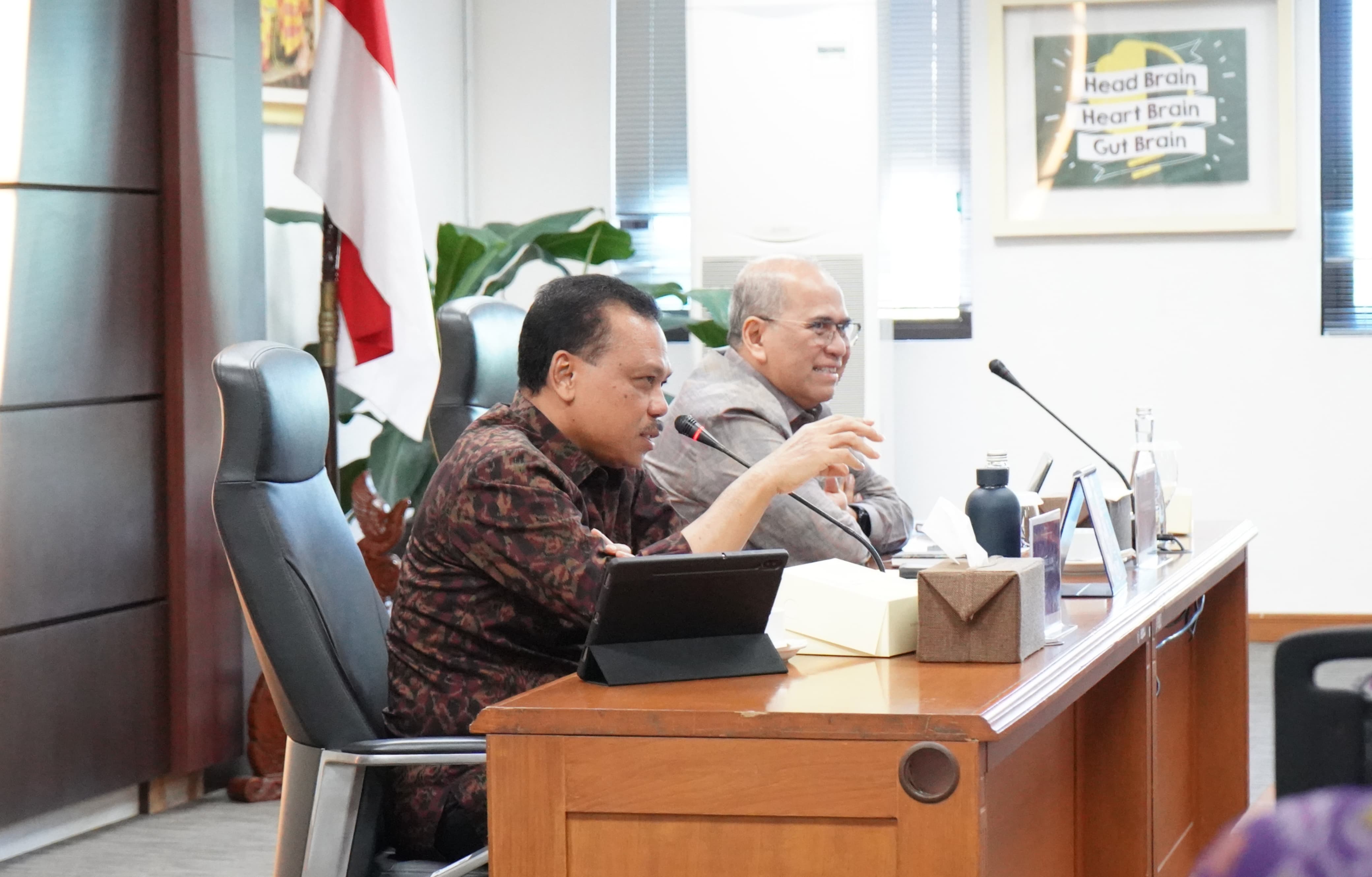 TERKENDALI: High Level Meeting (HLM) Tim Pengendalian Inflasi Daerah (TPID) Provinsi Bali yang dipimpin langsung oleh Sekretaris Daerah Provinsi Bali, Dewa Made Indra, pada Selasa (15/7)
