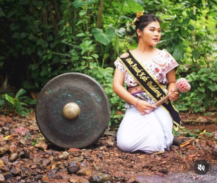 Made Dea Vio Lantini sosok remaja berprestasi asal Singaraja
