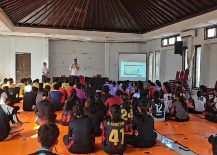 MOTIVASI : KONI Kabupaten Klungkung menggelar pelatihan hypno sport bagi para atlet sebagai upaya memperkuat kesiapan non-teknis menjelang laga.