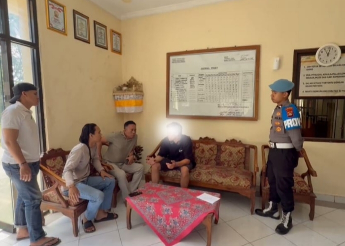 Jajaran Polsek Nusa Penida berhasil meringkus seorang warga negara asing (WNA) yang diduga terlibat dalam kasus pencurian di wilayah Kecamatan Nusa Penida, Kabupaten Klungkung.
