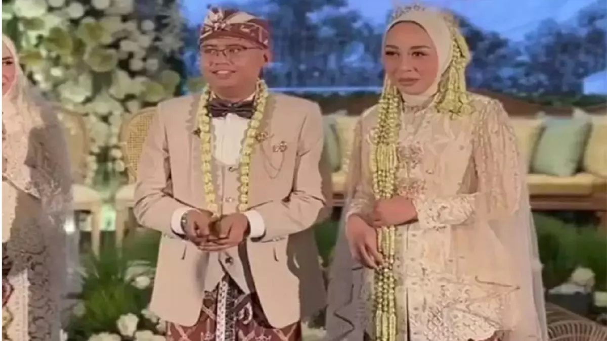 Pernikahan Maula Akbar Mulyadi, dengan Wakil Bupati Garut, Putri Karlina memakan tiga orang korban