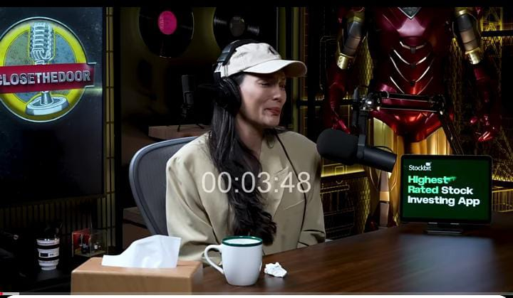 Erica Carlina menceritakan bahwa sedang hamil 9 bulan