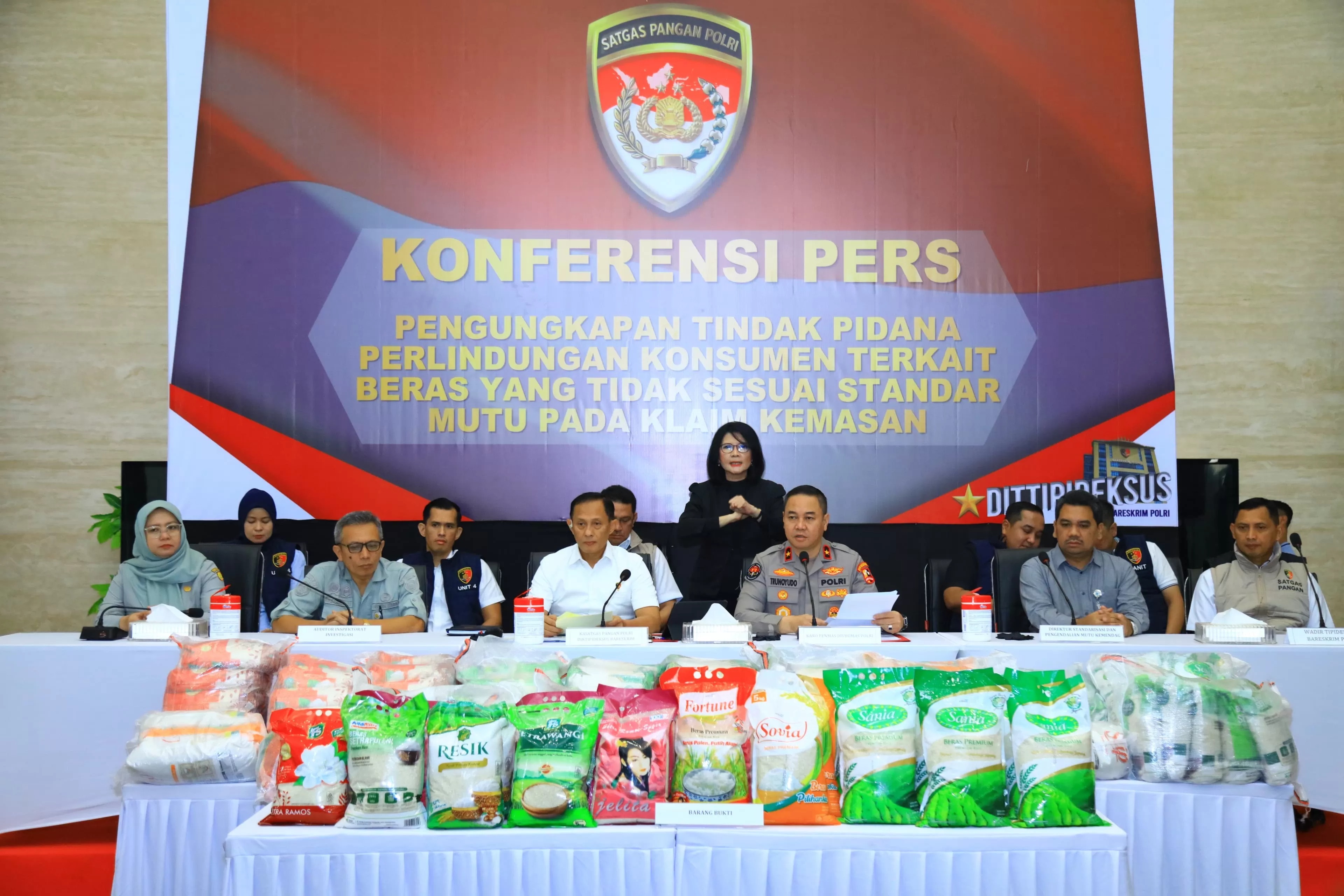 Satgas Pangan Polri membeber hasil penganan kasus beras oplosan yang sempat beredar di masyarakat.