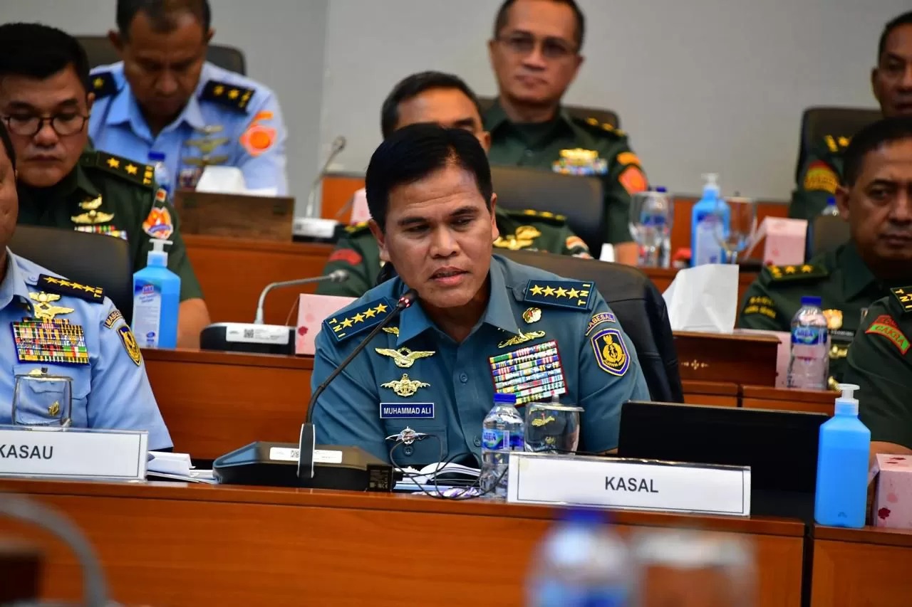 KSAL Laksamana TNI Muhammad Ali dalam rapat bersama Komisi I DPR pada Selasa (4/2).
