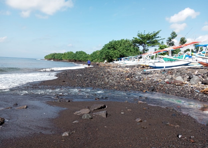 Sejumlah perahu milik nelayan di Karangasem.