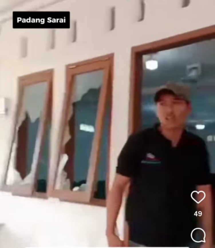 Terjadi aksi ketegangan saat rumah doa Umat Kristen diserang massa