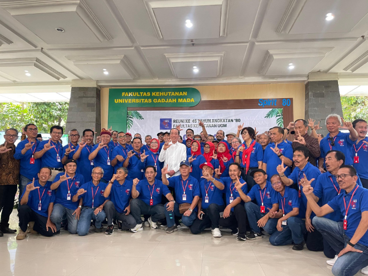 Jokowi hadiri reuni Fakultas Kehutanan UGM