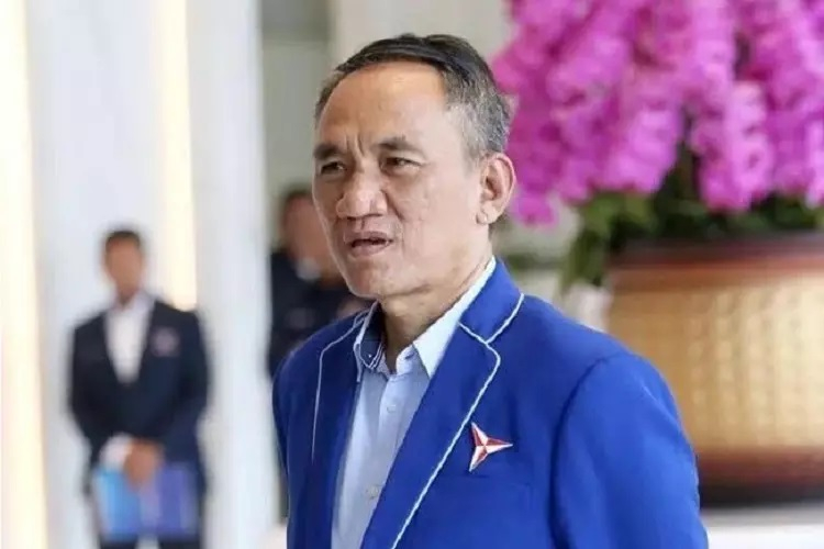 Politisi Partai Demokrat Andi Arief buka suara terkait pemberian Abolisi dan Amnesti dari Presiden Prabowo