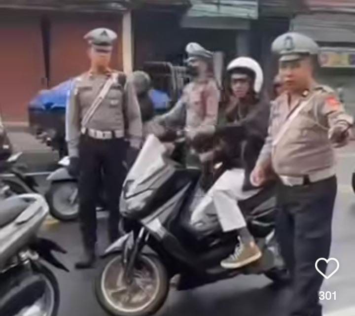 Satlantas Polresta Denpasar melakukan Razia terhadap sejumlah anggota klub motor