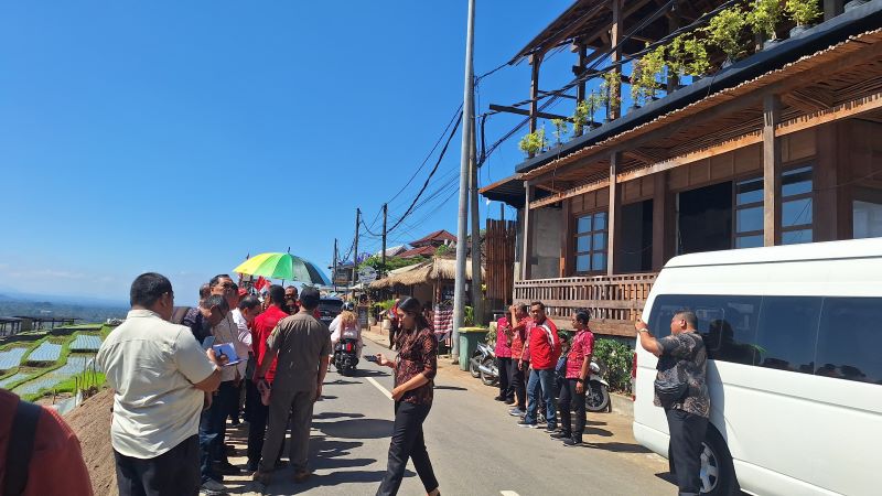 DPRD Kabupaten Tabanan meninjau langsung kawasan Desa Wisata Jatiluwih, Kecamatan Penebel, Kabupaten Tabanan, Bali, Rabu (6/8/2025).