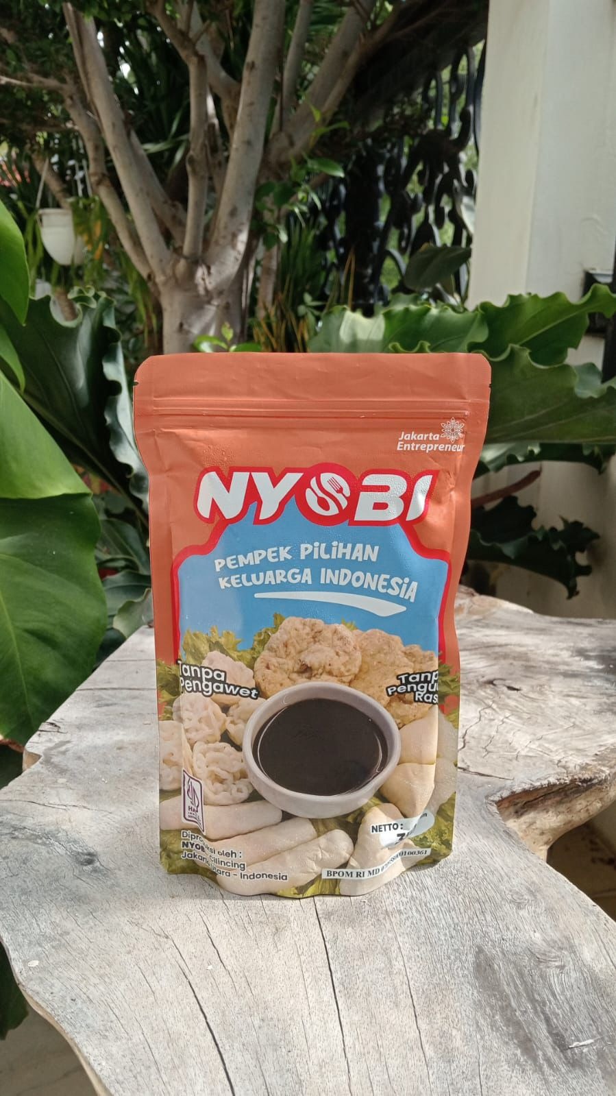 PEMPEK: Kreasi Nyobi, olahan pempek ikan tenggiri berkualitas tinggi , usaha pempek milik Widya dimulai pada tahun 2020.