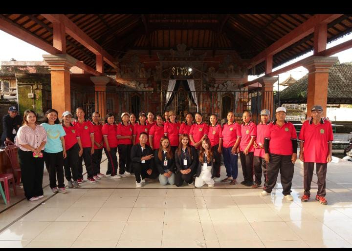 LANSIA : Lansia Desa Adat Nyanglan, Banjarangkan, Klungkung ikuti penyuluhan mengenai penyakit diabetes dan perkenalan cemilan sehat.