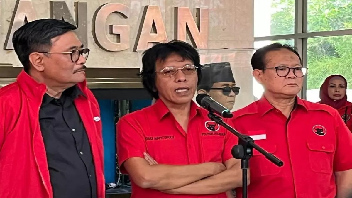 Adian Napitupulu Ungkap Alasan Megawati Tunjuk Hasti Jadi Sekjen PDIP