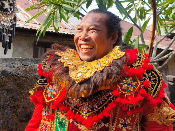 Gede Sedana, penari Wayang Wong Sakral