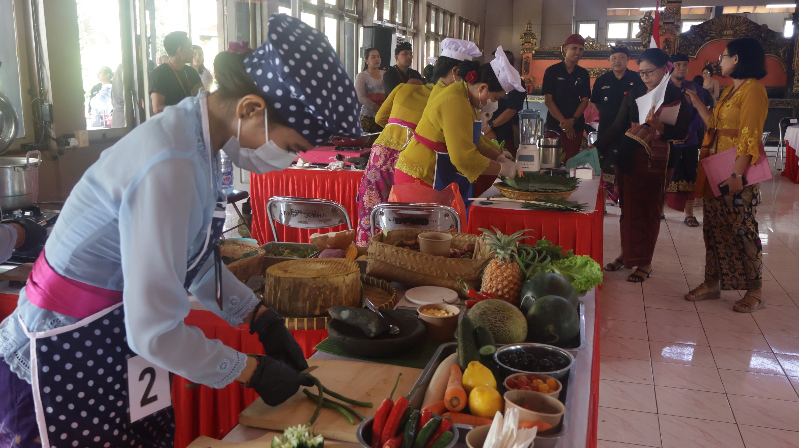 Lomba memasak menu stunting di Buleleng Festival 2025 yang diikuti PKK seluruh kecamatan.