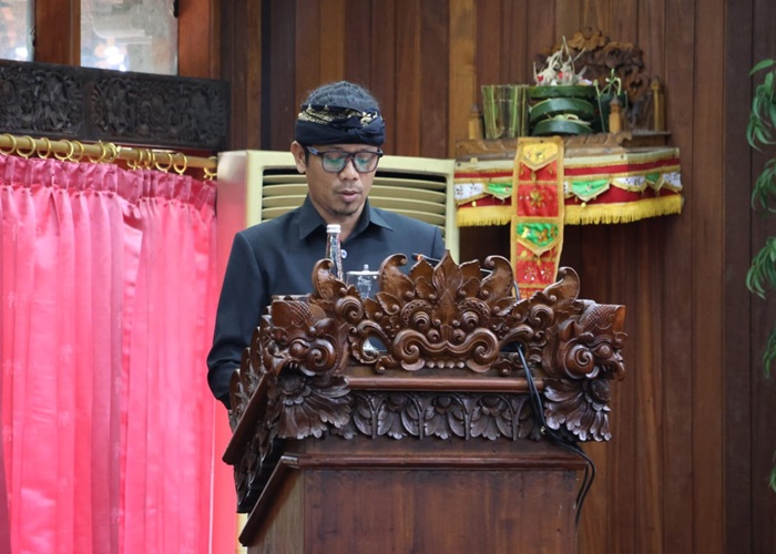 Fraksi Gerindra dalam pendapat akhirnya yang disampaikan oleh I Gede Artawan.