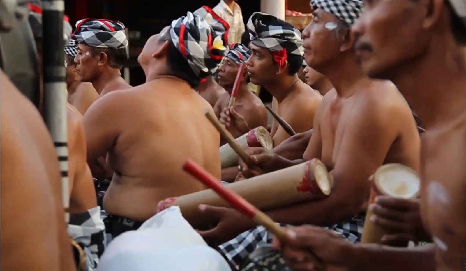 Kesenian Tektekan di Desa Kerambitran, Tabanan