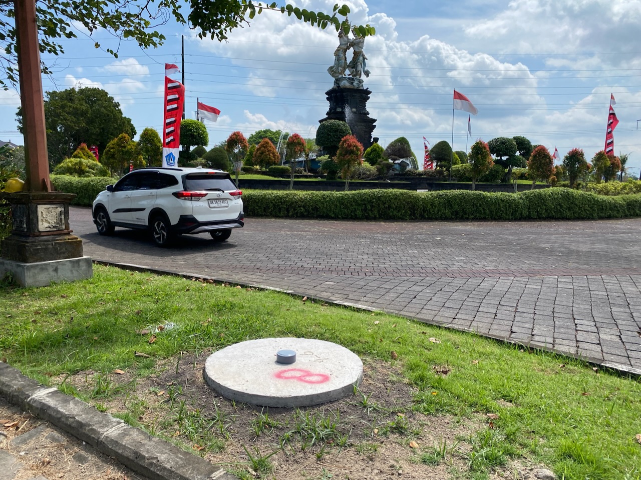 Salah satu teba modern yang dibangun di area Puspem Badung, Rabu (27/8).